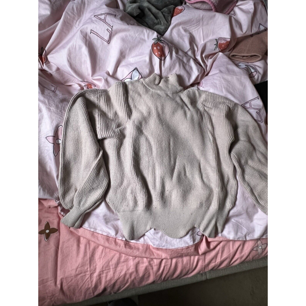 Lot of 4 Women's Sweaters Size XS Pre Own - Picture 11 of 16